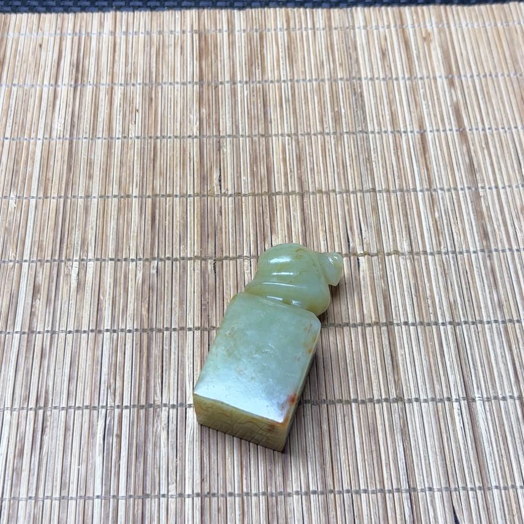 未镶嵌和田玉把件