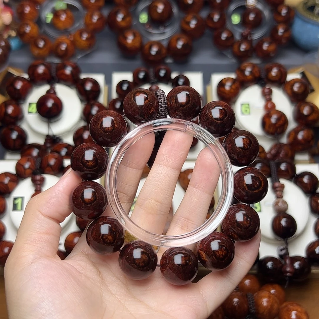 石***。黄花梨/降香黄檀1.8