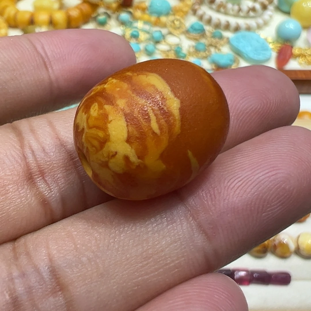 琥珀颈饰未镶嵌枣珠