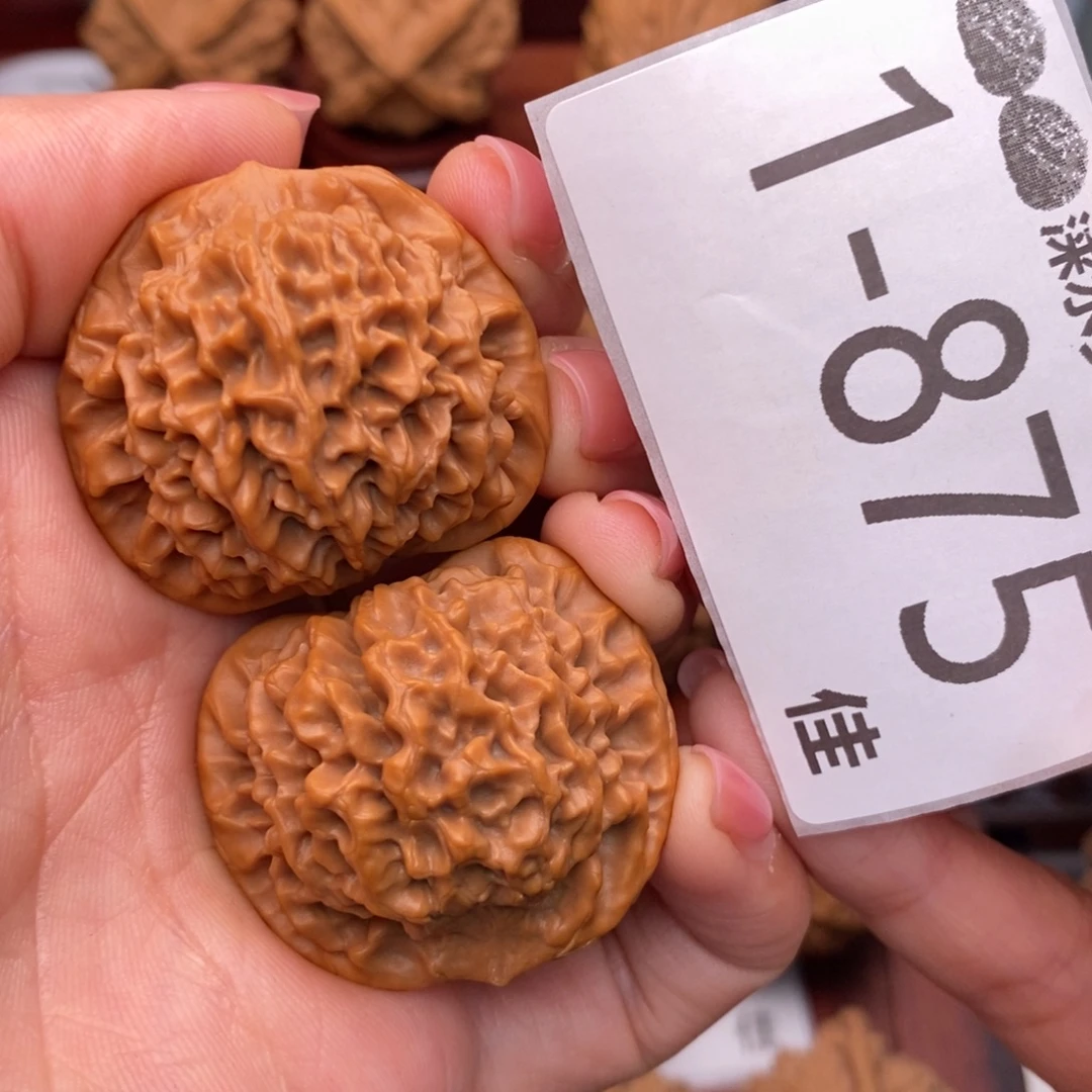 文玩核桃把件36秦闷