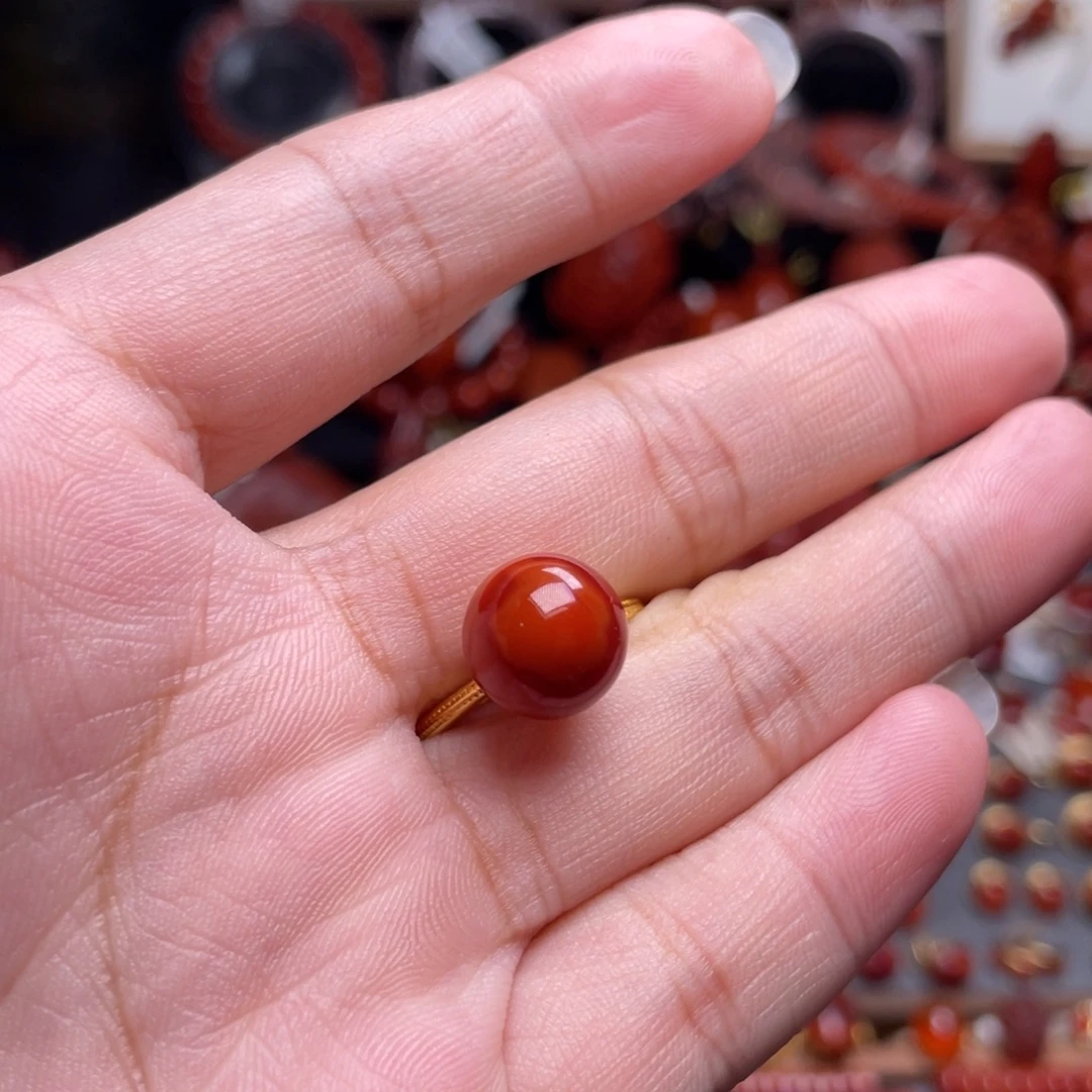 南红玛瑙银S925镶嵌圆珠戒指