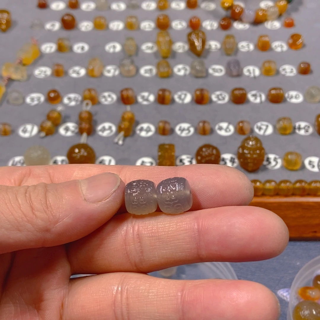 思***多玛瑙/玉髓合金颈饰珠