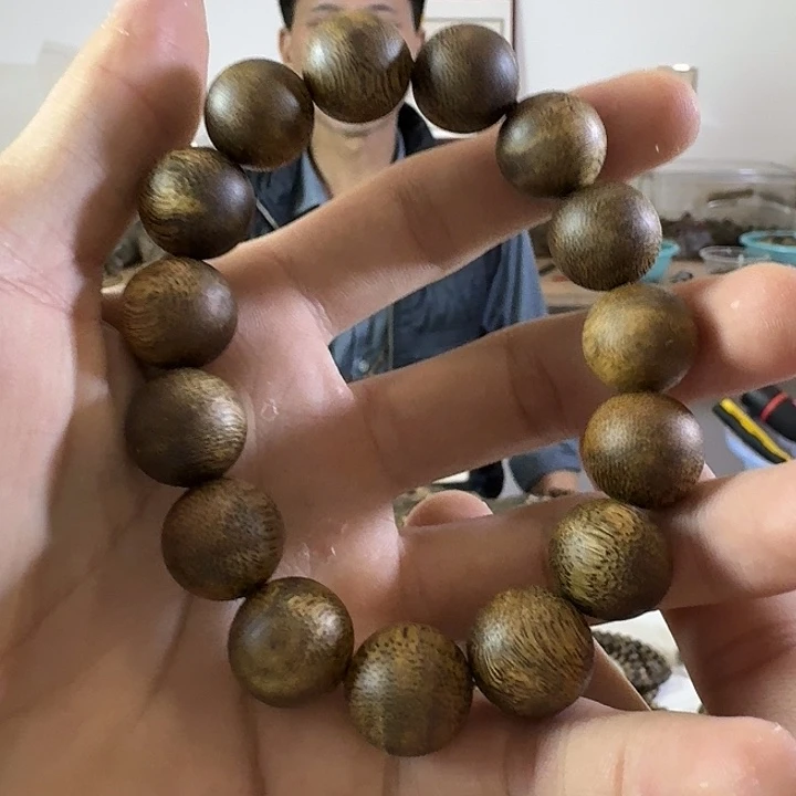 沉香碎屑沉香奇楠沉香15mm 15.2g+