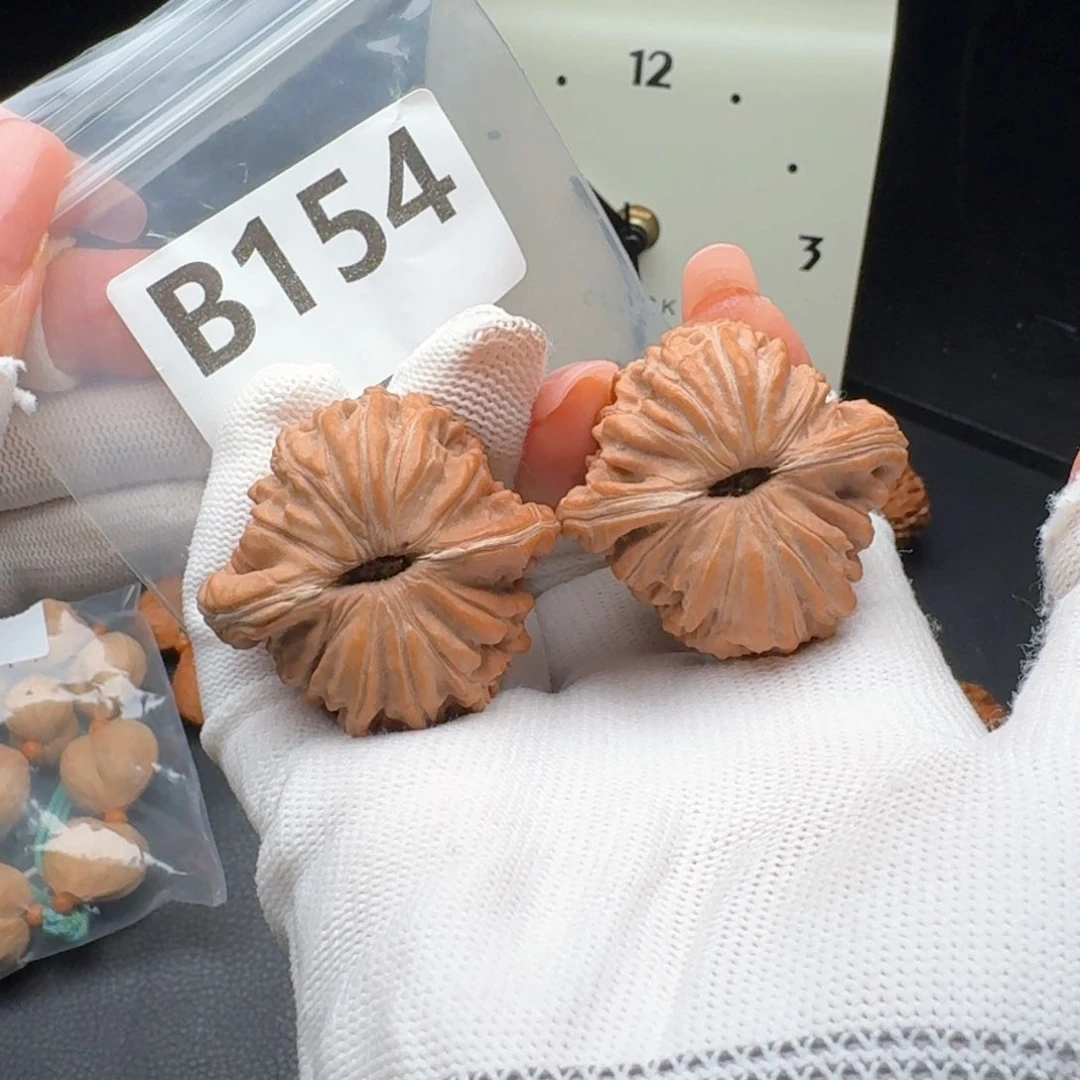 吊坠文玩核桃41楼子B154