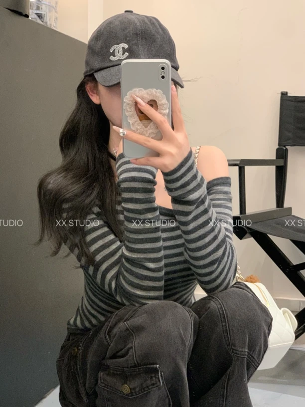 XX【纯欲】慵懒纯欲风修身显瘦辣妹性感设计感针织衫