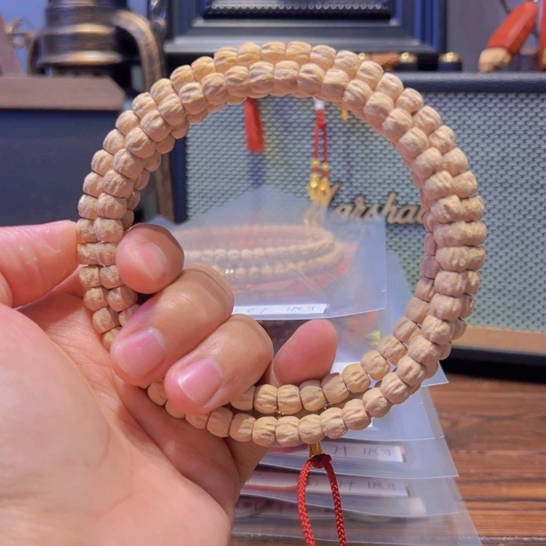 柏香籽/百香籽吊坠凯*