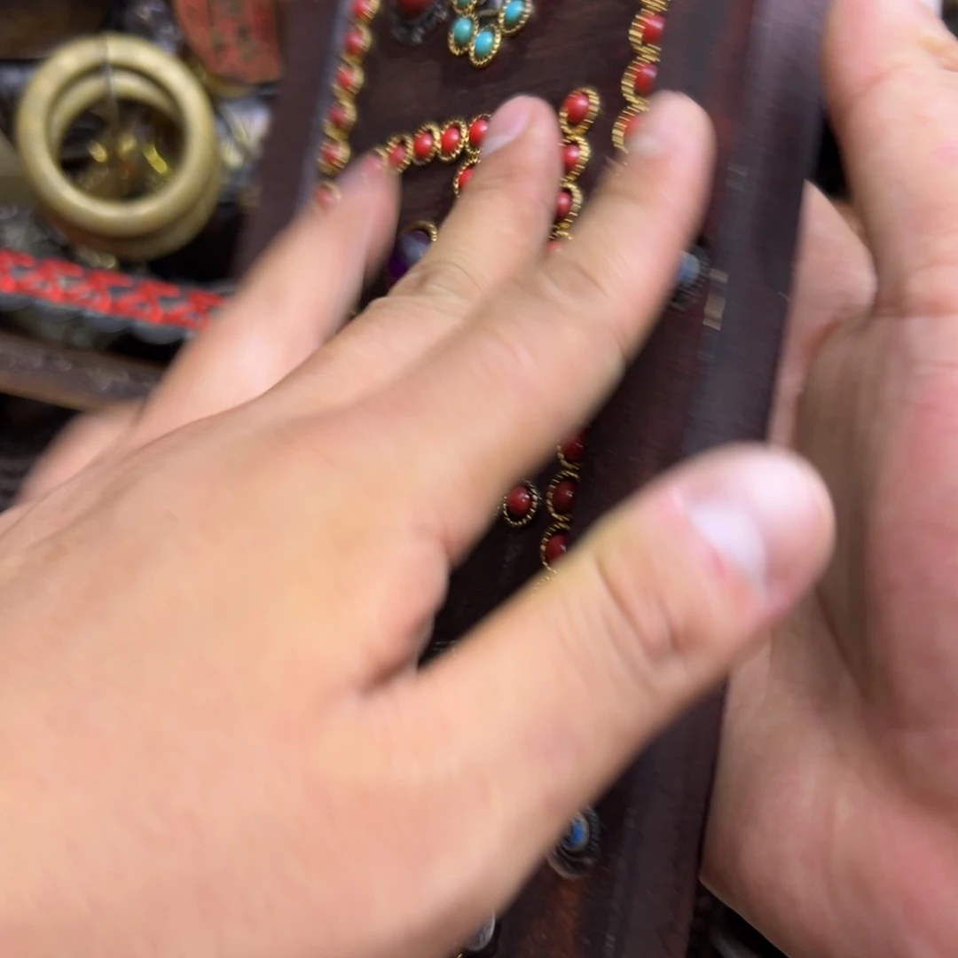 百万古铜工艺品摆件