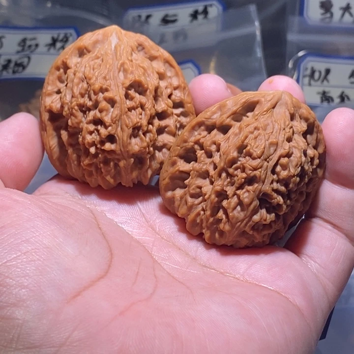 F***w吊坠文玩核桃44全品南疆