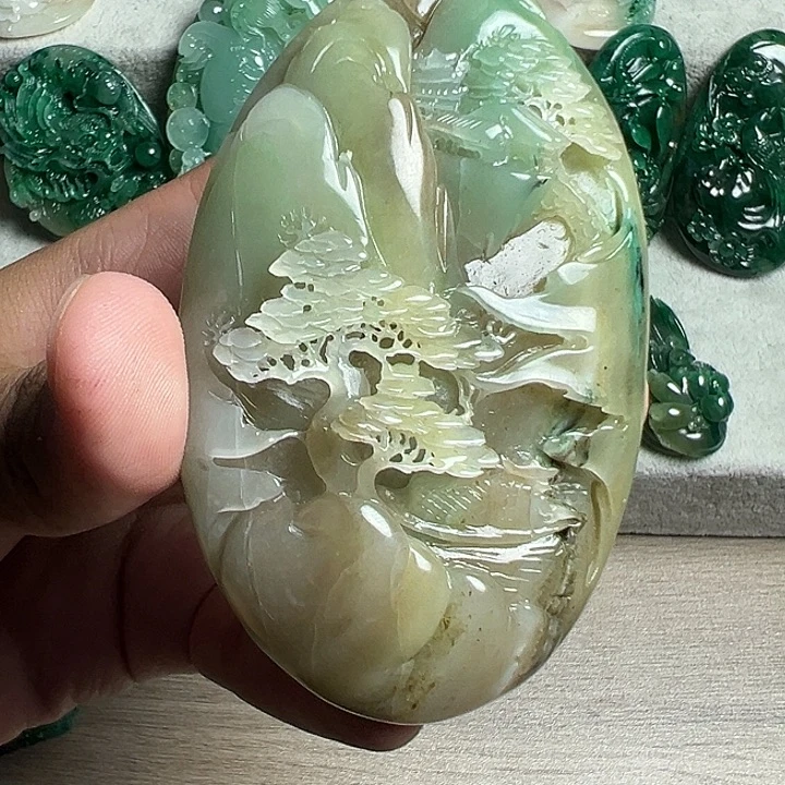 未镶嵌独山玉吊坠
