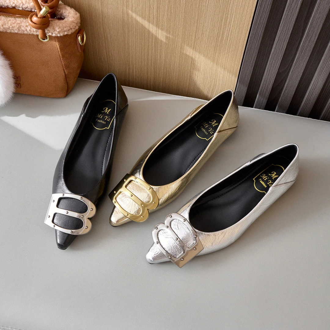 2025年新款感尖头浅口5cm内增高-气质名媛风金属扣2025流行半拖鞋