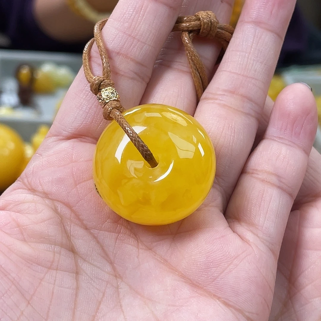 琥珀未镶嵌珠宝奇石h52