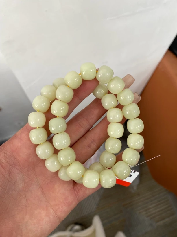 纯天然和田玉新疆若羌黄口料12多样性发货拍一发一