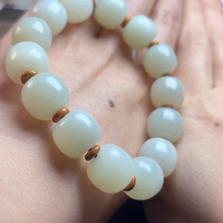 和田玉挂件未镶嵌老*