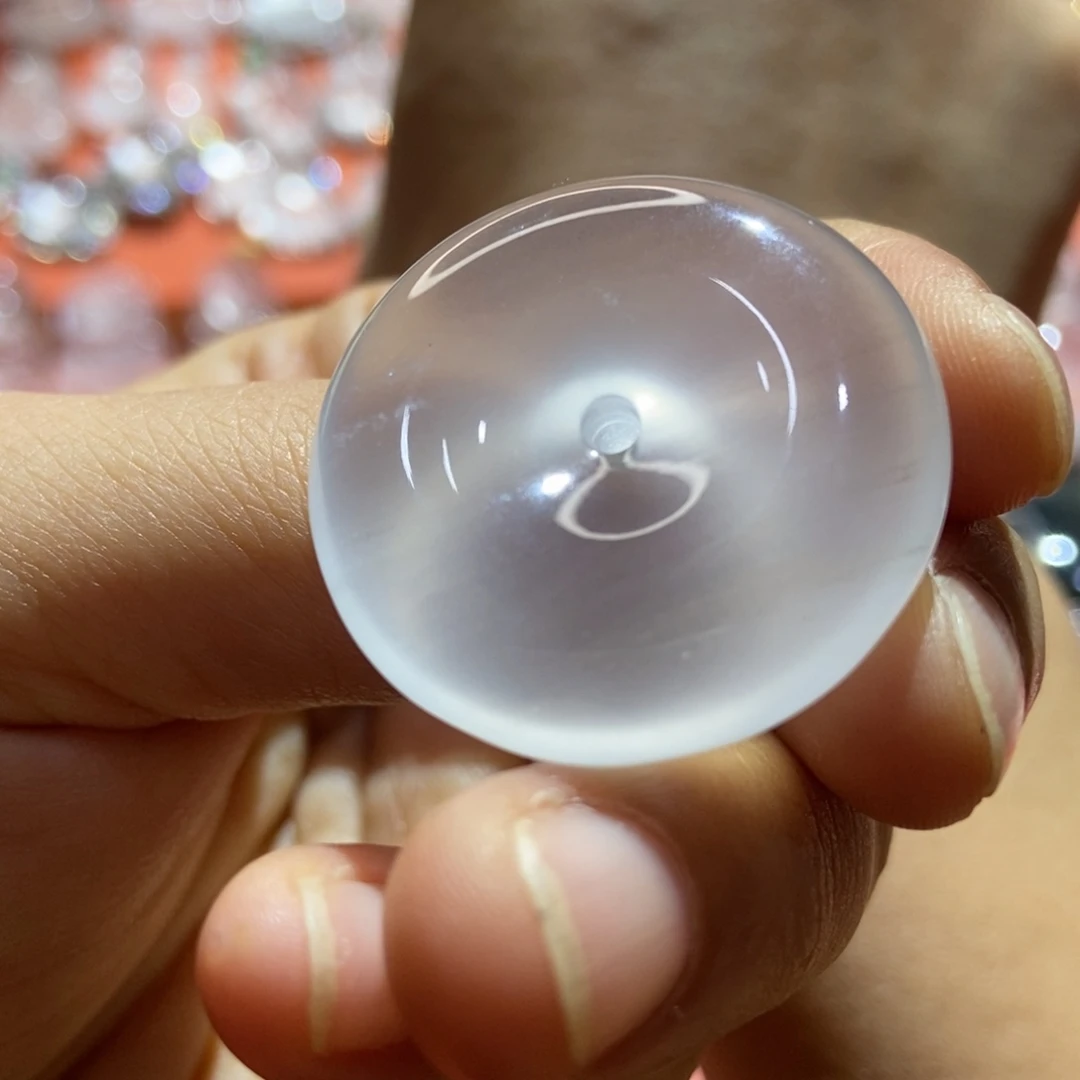 石英质玉未镶嵌颈饰