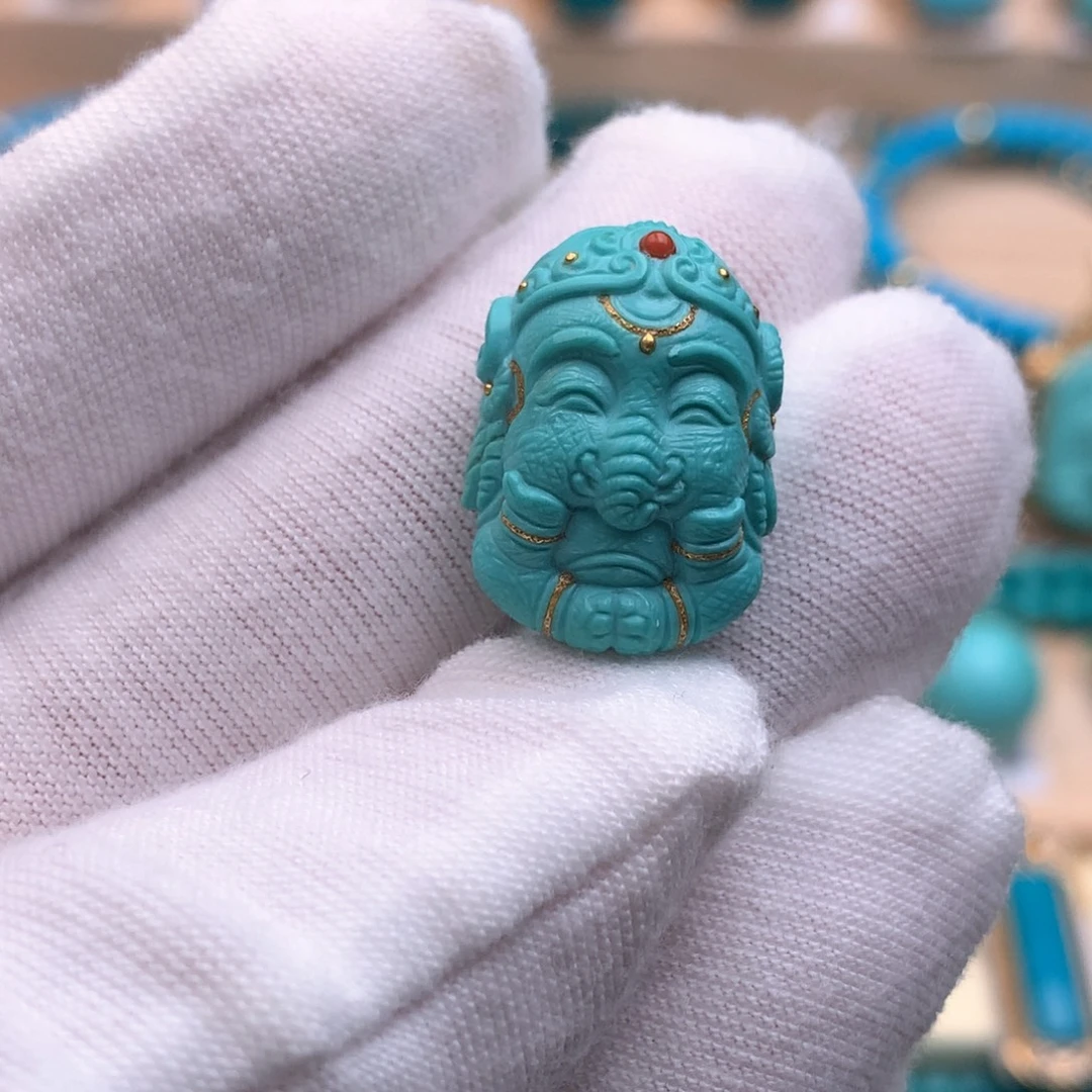 未镶嵌绿松石珠宝奇石