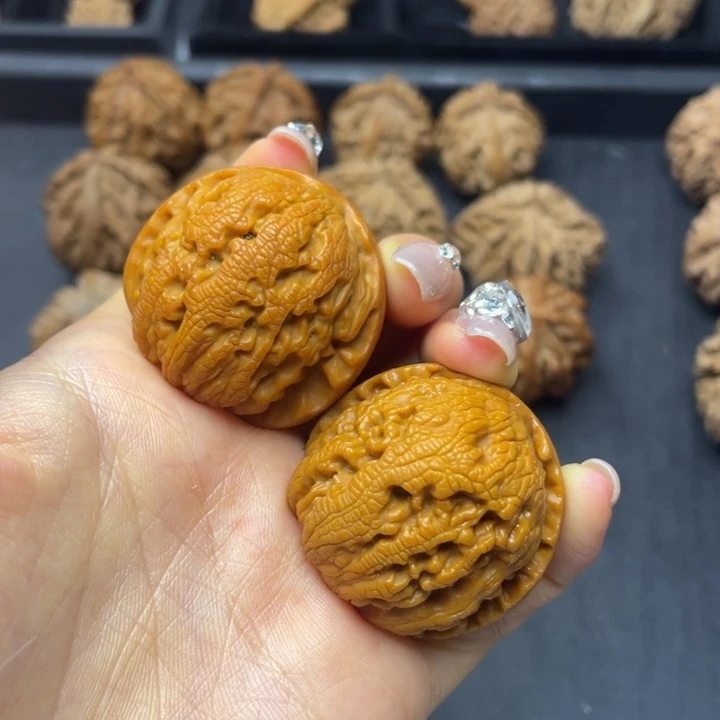 文玩核桃吊坠突突突突突