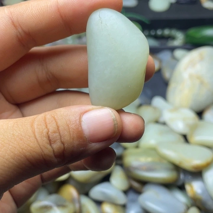 未镶嵌软玉珠宝半成品