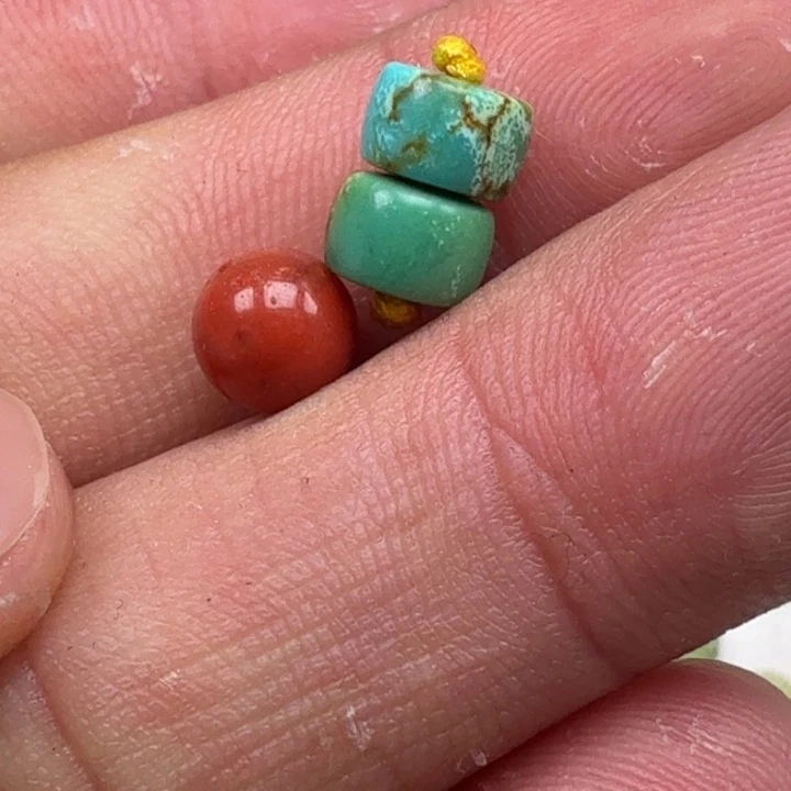 南红玛瑙未镶嵌珠宝奇石