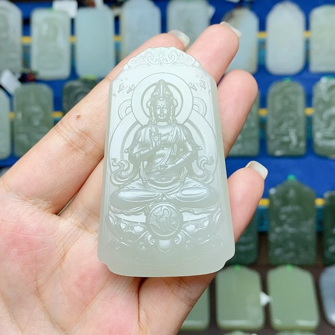 【闪购商品】颈饰未镶嵌和田玉