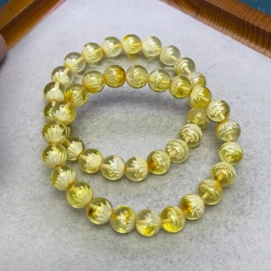 未镶嵌琥珀裸石多样性发货其一