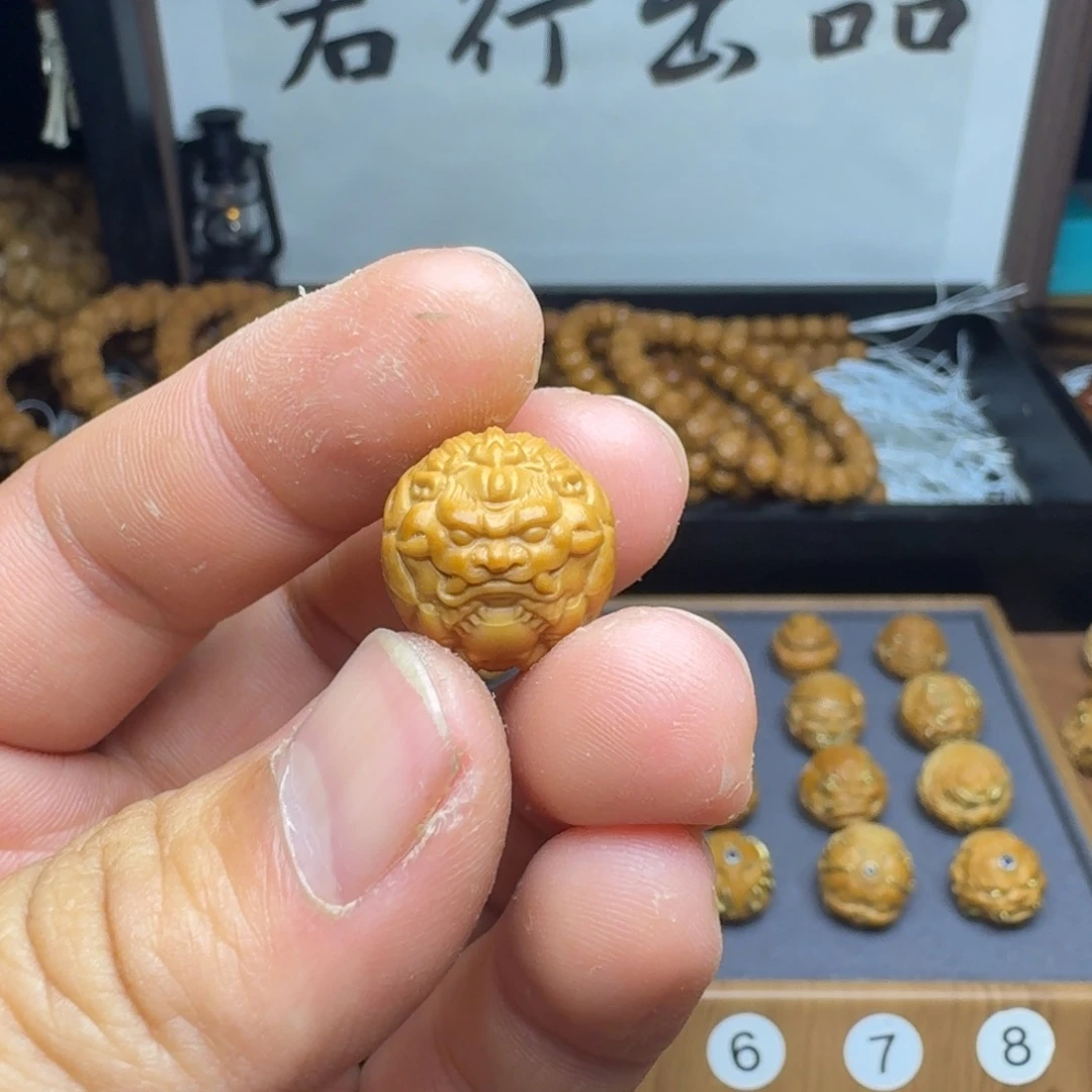 @***吖核桃手串/手链貔貅