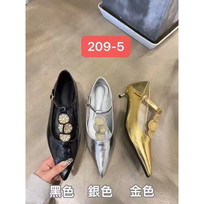 春季时尚小皮鞋英伦风软底舒适百搭款乐福单鞋209-5（尖头单鞋）