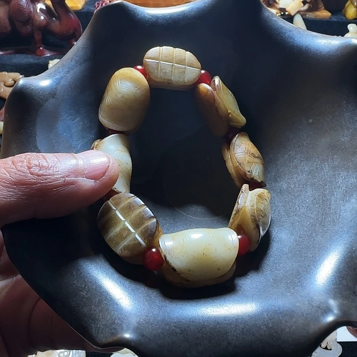 爱***玉瓷石2246898654334456