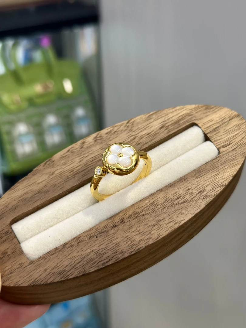 999足金5G工艺黄金老花戒指