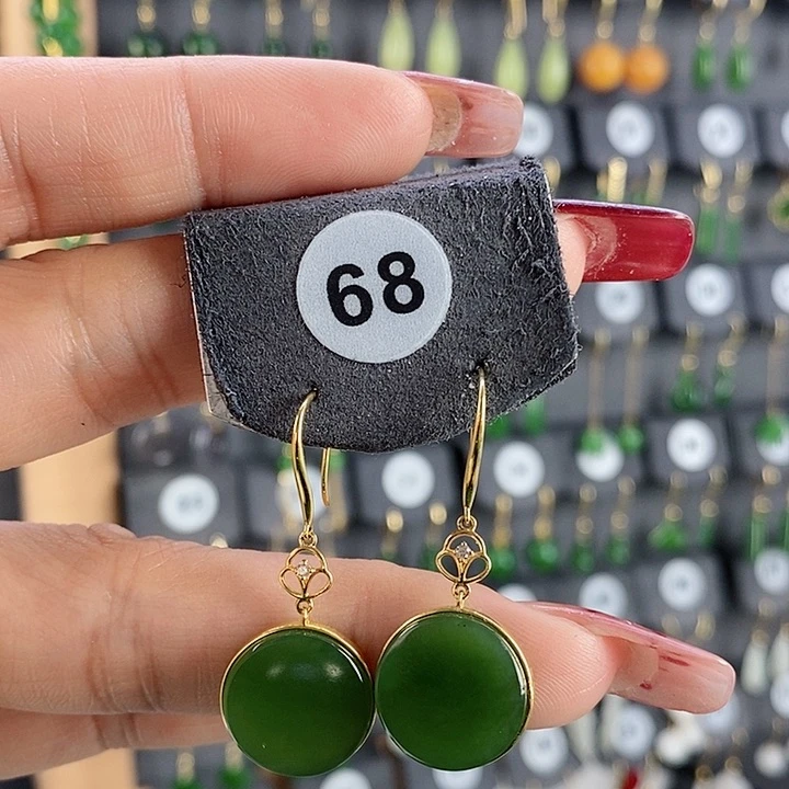 和田玉耳饰18K金镶嵌