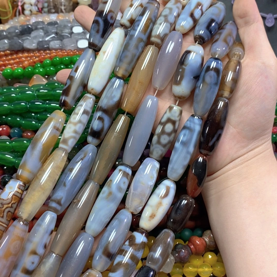 玛瑙/玉髓未镶嵌珠宝半成品天珠一条