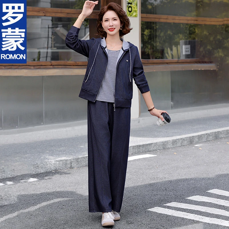 罗蒙品牌妈妈春秋新款时尚运动套装中老年女休闲洋气连帽卫衣外套