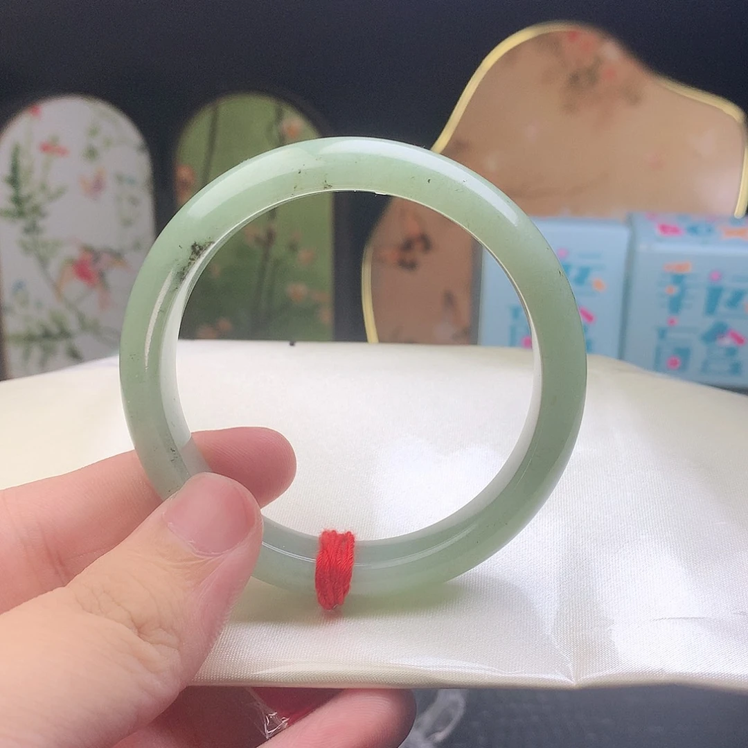 翡翠未镶嵌手镯天然翡翠手镯正圈
