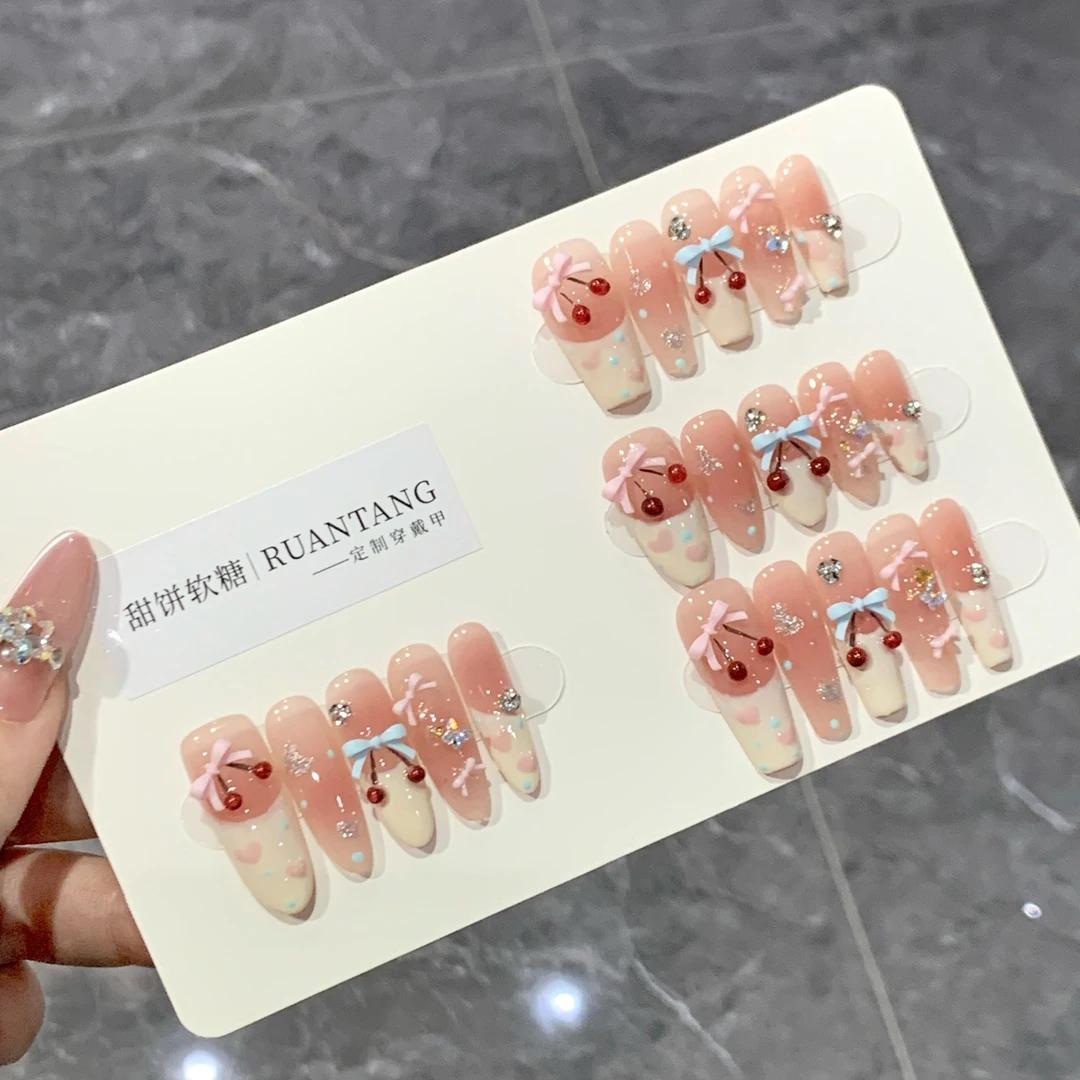 【樱桃小丸子】——饼干手工穿戴甲