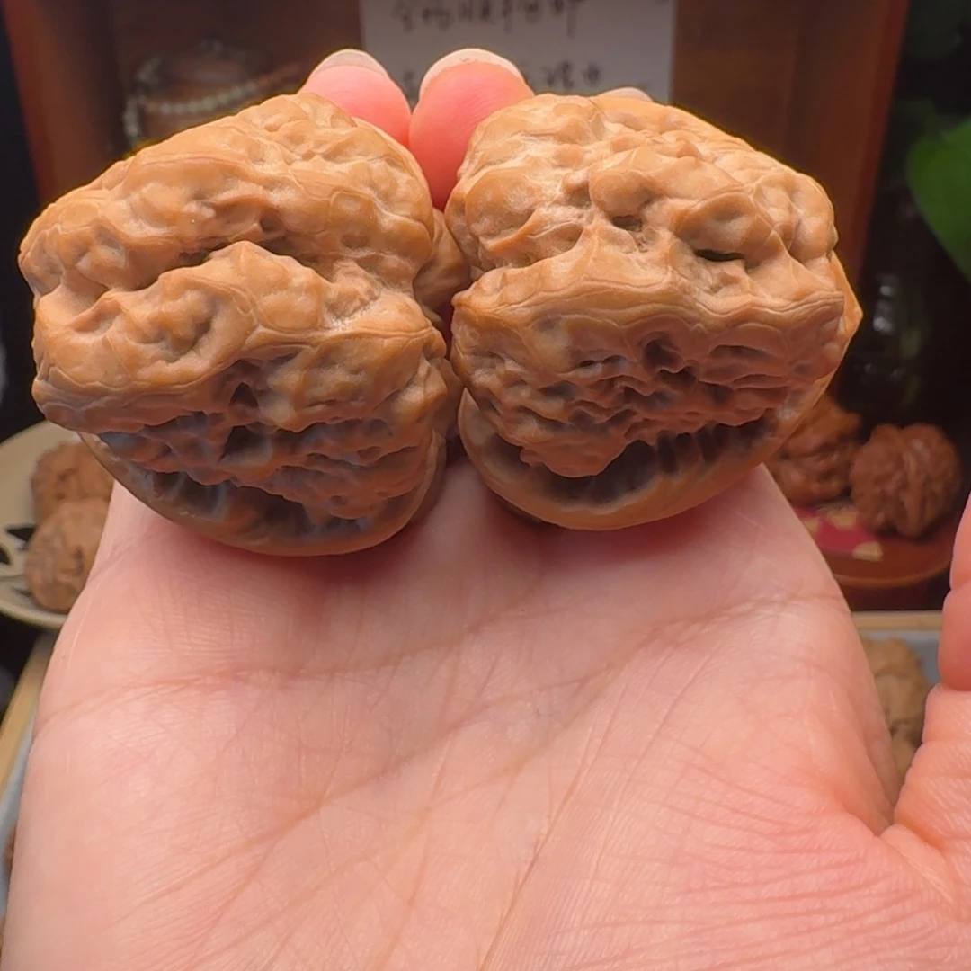 文玩核桃闪购蛤蟆三角41s
