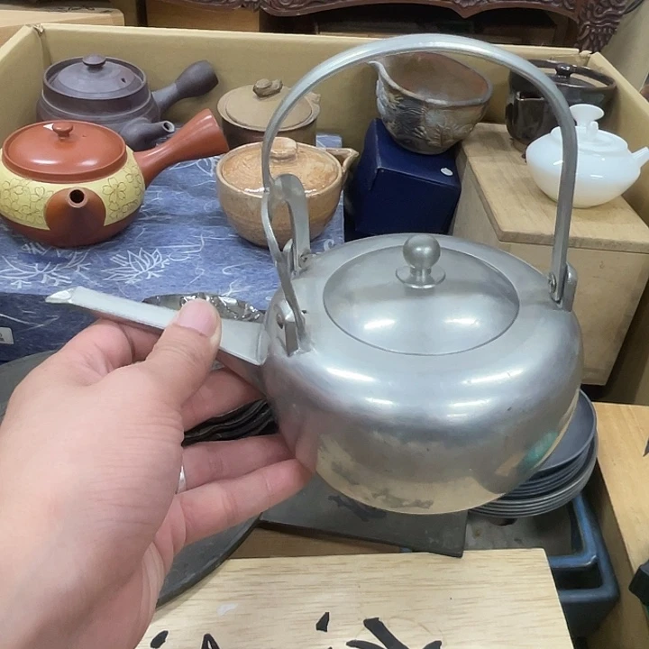 瓷片发发发发发发发发发发发发发