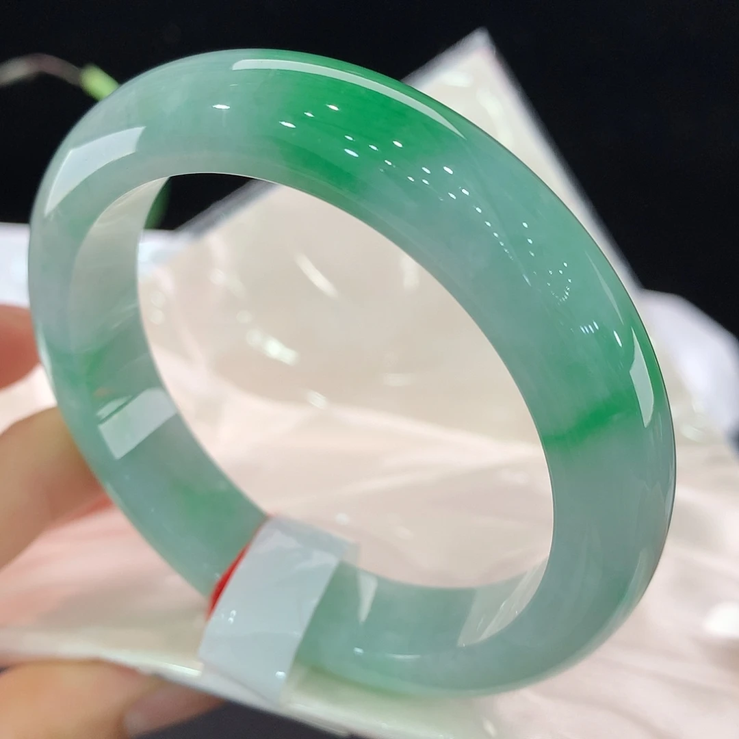 翡翠未镶嵌手镯2100