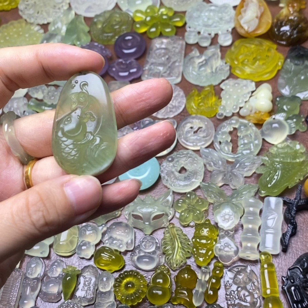 蛇纹石玉合金项链