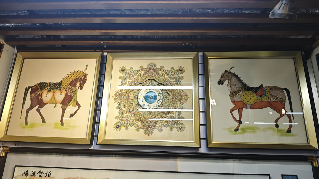 现代美式轻奢客厅装饰画欧式奢华沙发背景墙挂画餐厅立体壁画马