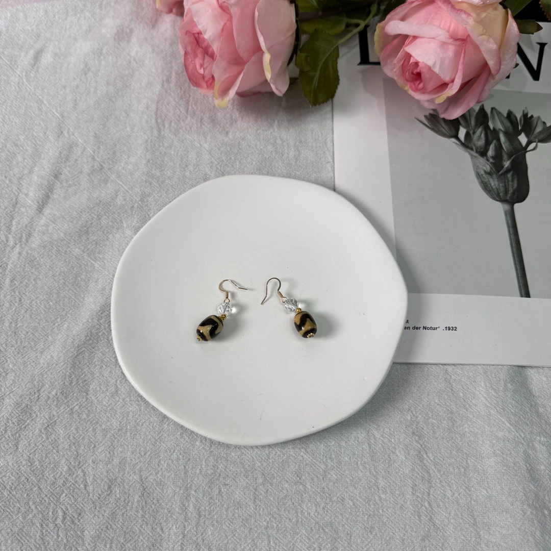 高定珠宝虎牙耳饰DZ1904S028