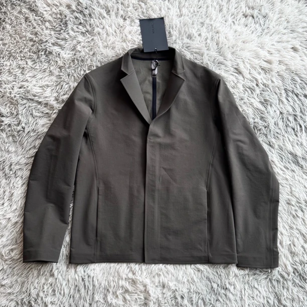 Arcteryx Veilance始祖鸟商鸟Spere Blazer软壳翻领西装 黑色