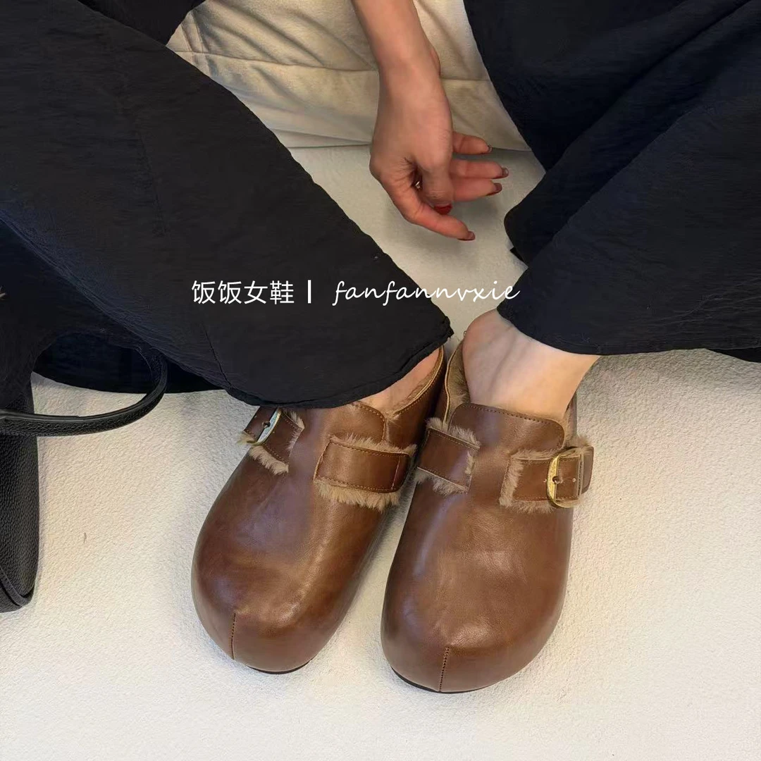 韩版女千金风极简风包头拖秋冬英伦风百搭时尚皮面卡皮巴拉勃肯鞋