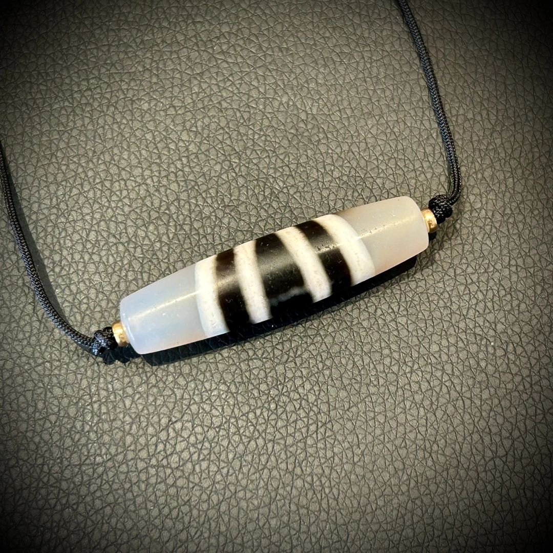 黑白条纹七线玛瑙珠