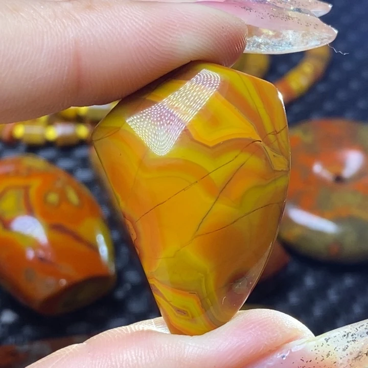 玛瑙/玉髓颈饰未镶嵌