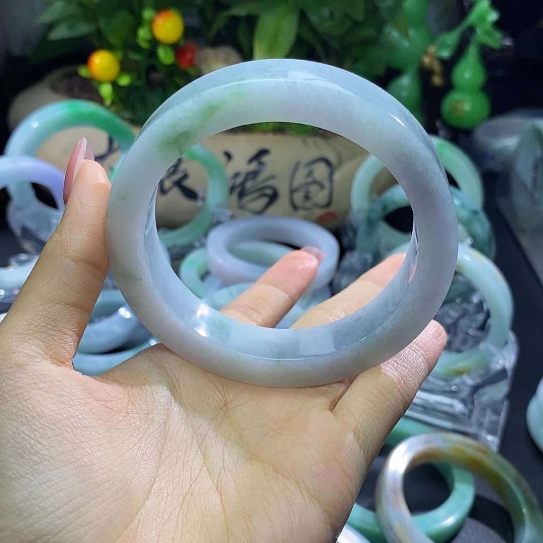未镶嵌手镯定制翡翠ℳ****