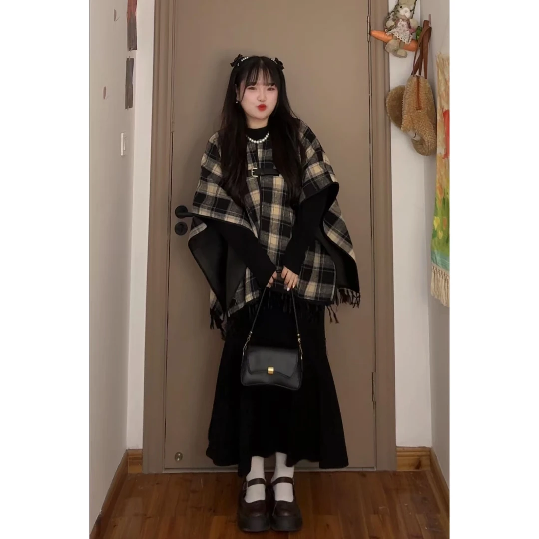 秋冬新款美拉德复古格纹女士斗篷披肩外套套装