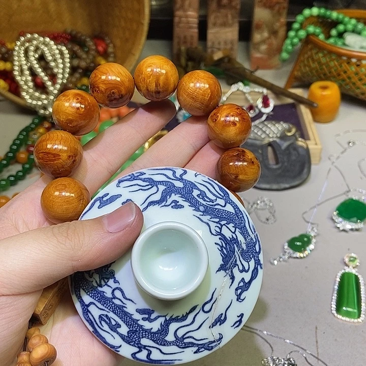 瓷片不会哈哈哈哈哈哈哈哈