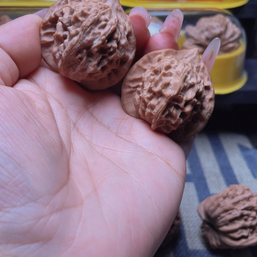 麒***子文玩核桃吊坠40图图文玩核桃
