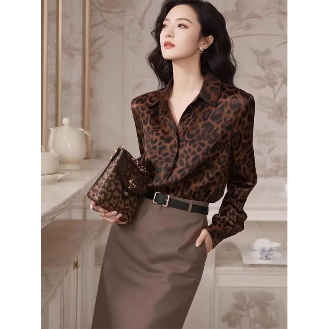 春季贵气穿搭一整套气质女神范轻奢高级感重要场合豹纹衬衫套装裙