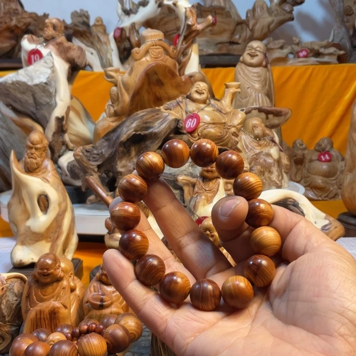 柏木（崖柏）诗**方崖柏  珠