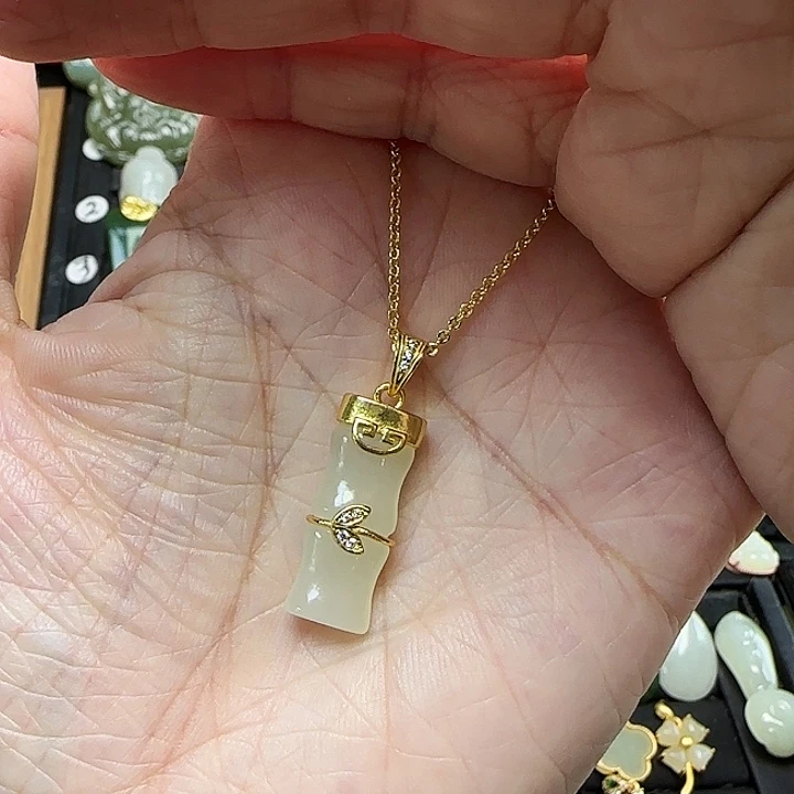 颈饰银S925镶嵌和田玉